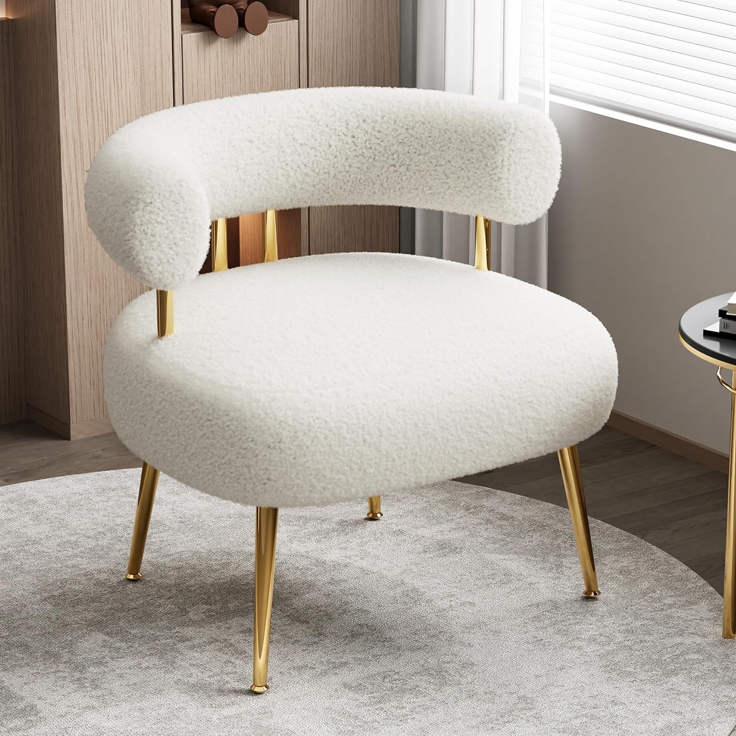SEYNAR Mid Century Sherpa Boucle Accent Chair, Round Upholstered Barrel Arm Chair for Small Spaces, Fluffy Side Corner Sofa Chair for Living Room, Bedroom, Vanity, Office, Reading Nook(Cream White)